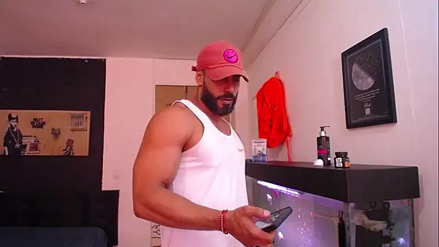 romeolovedark online show from January 4, 9:20 pm