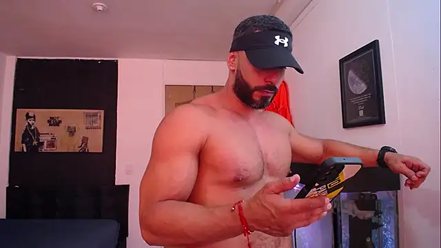 romeolovedark online show from January 7, 2:19 pm