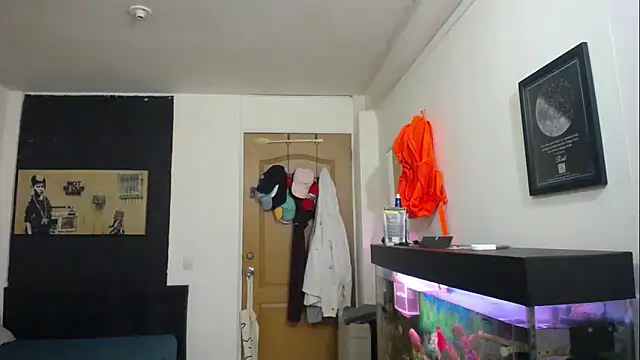 romeolovedark online show from March 7, 2:36 am