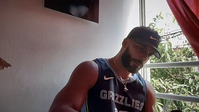 romeolovedark online show from September 23, 8:01 pm