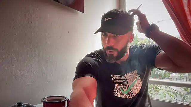 romeolovedark online show from October 11, 2:26 pm