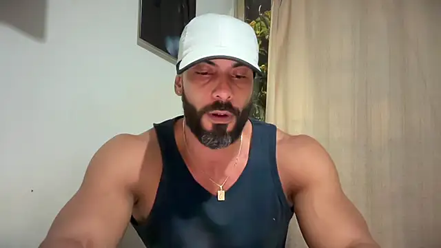 romeolovedark online show from May 21, 11:45 pm