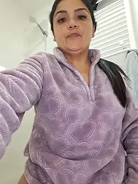 laura dirtyhot online show from December 21, 12:09 am