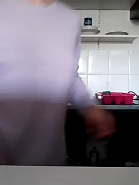 Moi Lina online show from March 4, 2:56 pm