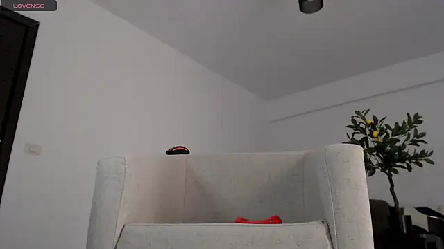 Goddess Tina online show from May 3, 3:07 pm