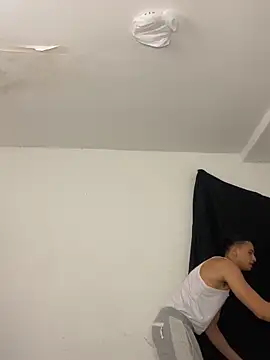 Snapshot of Kris_Khalifa69 chatting on January 4, 4:55 am Kris Khalifa69 online show from January 4, 4:55 am