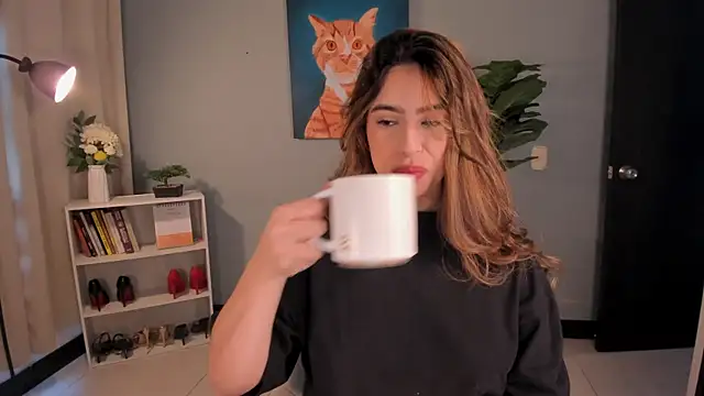 LiaPearce online show from March 31, 1:11 pm