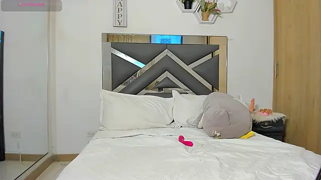 lexa cooper online show from December 2, 4:20 am