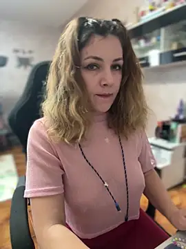 Snapshot of DaisyVibesss chatting on January 16, 8:54 am DaisyVibesss online show from January 16, 8:54 am