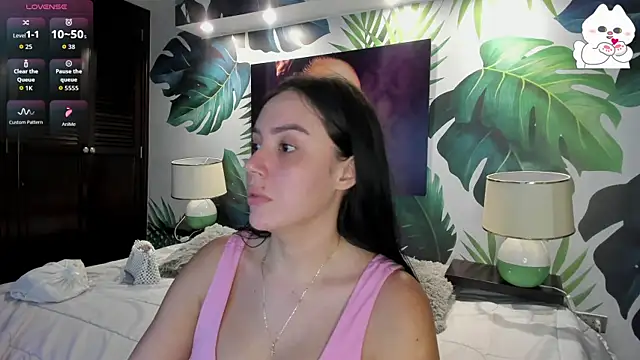 Snapshot of brianna_196 chatting on September 26, 7:29 pm brianna 196 online show from September 26, 7:29 pm