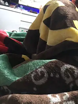 Snapshot of Hugetings chatting on January 2, 6:34 pm Hugetings online show from January 2, 6:34 pm