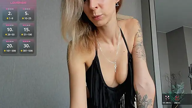 XValkyrieX online show from November 22, 12:15 pm