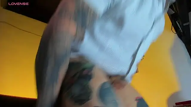 CamiloGray  online show from September 13, 12:27 pm