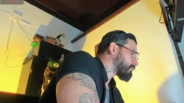 CamiloGray  online show from October 20, 1:44 pm