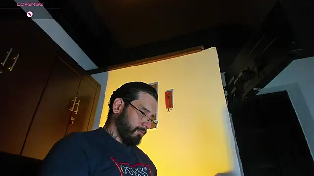 CamiloGray  online show from January 13, 1:49 pm