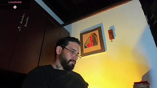 CamiloGray  online show from April 10, 4:01 pm