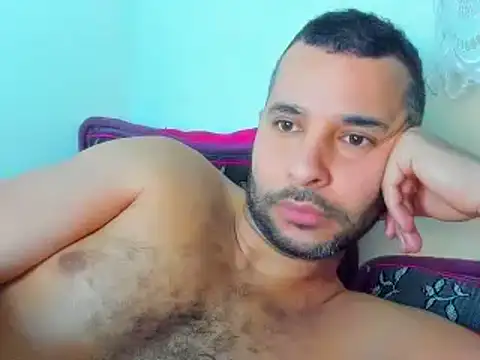 Snapshot of Dani_Lop chatting on February 3, 2:25 am Dani Lop online show from February 3, 2:25 am
