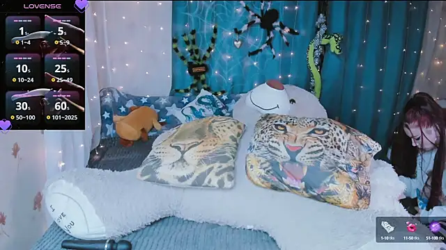 Snapshot of XNuka_Flower_LoverX chatting on February 8, 3:53 pm XNuka Flower LoverX online show from February 8, 3:53 pm