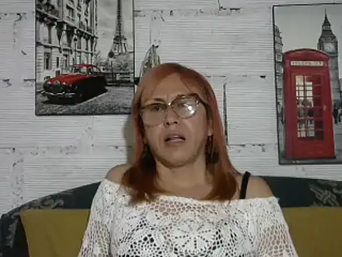 divahot08 online show from March 8, 7:53 pm