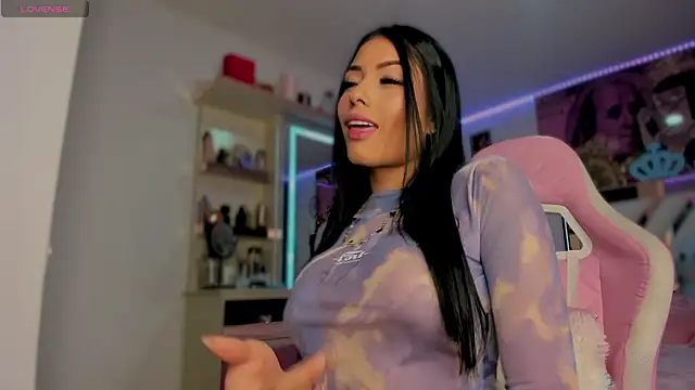 adda mancini online show from October 12, 3:16 am