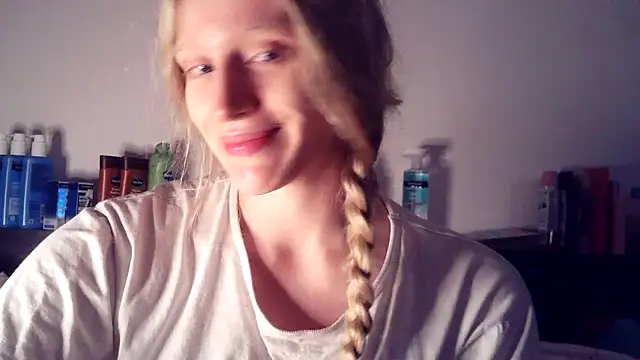 VeronicaJoyful online show from February 22, 3:23 am