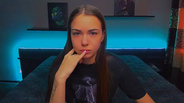 Snapshot of AlexaBarkley chatting on December 25, 3:08 am AlexaBarkley online show from December 25, 3:08 am