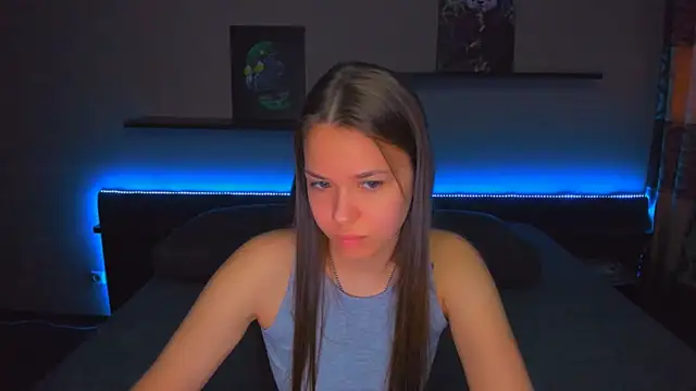 AlexaBarkley online show from April 3, 12:41 am