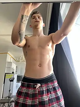 mark streemm online show from January 10, 7:46 am