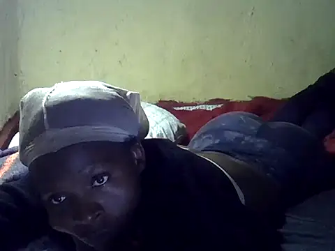 cute-shamza online show from November 9, 5:28 am