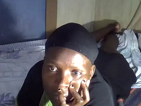 cute-shamza online show from December 3, 5:44 pm