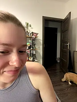 Snapshot of sweetest_pie chatting on December 1, 5:24 pm sweetest pie online show from December 1, 5:24 pm