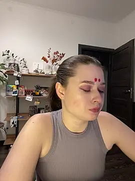 Snapshot of sweetest_pie chatting on January 16, 8:57 pm sweetest pie online show from January 16, 8:57 pm