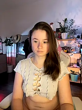 Snapshot of sweetest_pie chatting on September 24, 3:15 pm sweetest pie online show from September 24, 3:15 pm