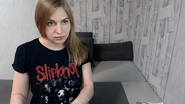 Pilly green  online show from March 13, 10:57 am