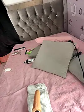 Snapshot of daliz_20_z chatting on November 9, 5:06 am daliz 20 z online show from November 9, 5:06 am