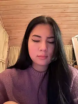 clairewntr online show from January 2, 5:39 pm