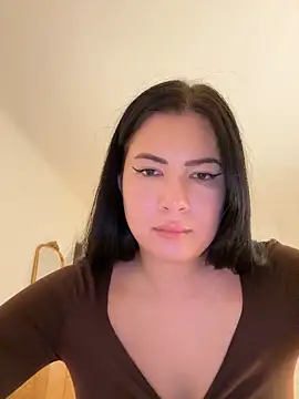 clairewntr online show from January 7, 7:38 pm