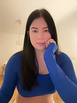 clairewntr online show from January 23, 8:56 pm