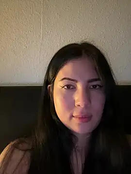 clairewntr online show from March 1, 5:16 pm