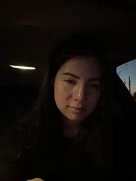 clairewntr online show from March 2, 5:47 pm