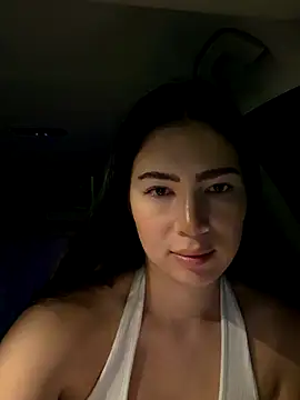 clairewntr online show from January 7, 9:06 pm