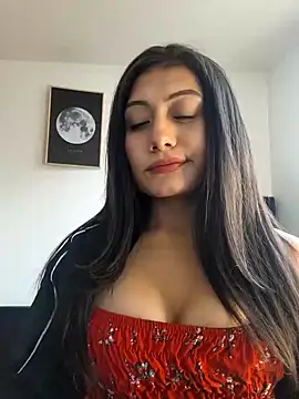 Snapshot of _Danna chatting on January 10, 7:43 pm  Danna online show from January 10, 7:43 pm