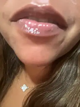 Snapshot of pimenta_gaby chatting on February 10, 11:15 am pimenta gaby online show from February 10, 11:15 am