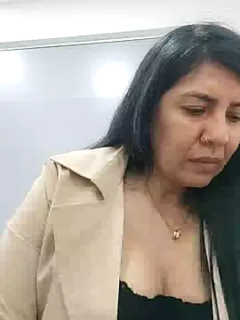 aisha latina online show from February 24, 6:47 pm