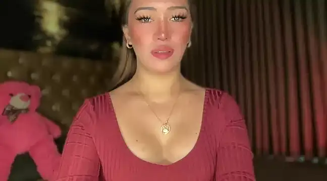 Jasmine Elcock online show from December 6, 5:20 am