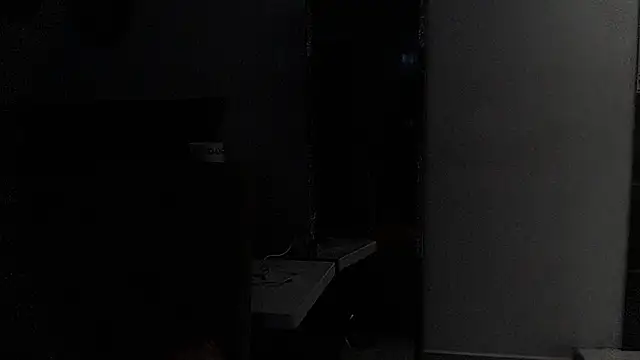 Snapshot of karlablue_ chatting on March 2, 7:34 pm karlablue online show from March 2, 7:34 pm