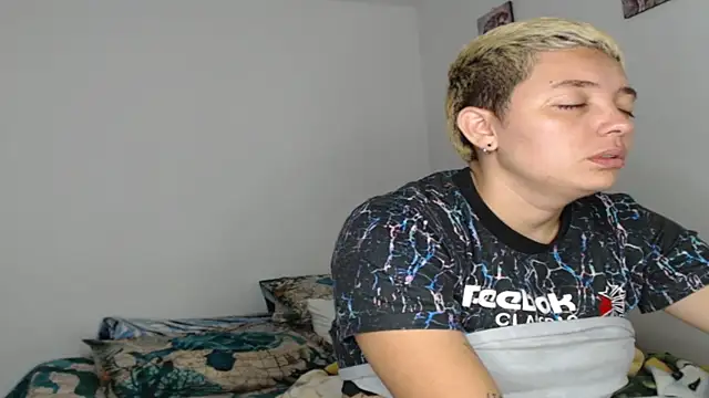 kathy luisa online show from February 16, 10:39 pm