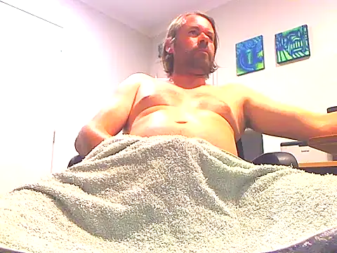 megaboy411 online show from March 3, 8:05 am