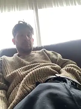 Snapshot of Taxidriver1988 chatting on January 19, 11:34 am Taxidriver1988 online show from January 19, 11:34 am