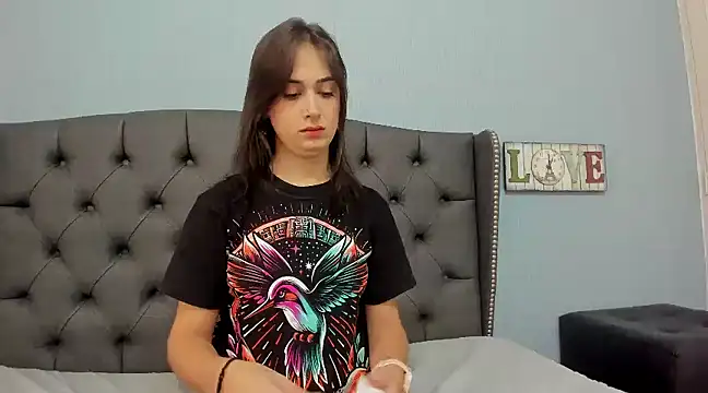 AndreaStivens online show from March 10, 3:20 pm